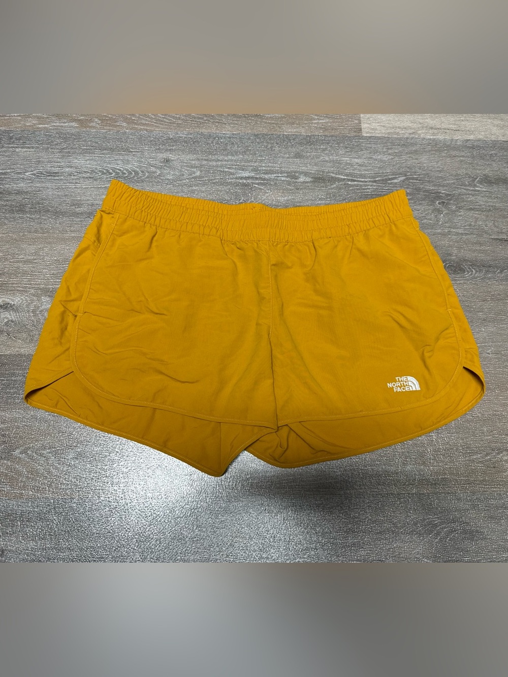 The North Face Womens XL Mustard Gold Athletic Running Shorts Elastic Waist